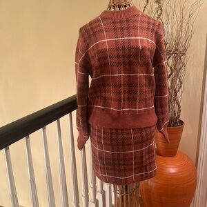 En Saison NWT 😱SALE😱sweater set. Knitted Skirt and sweater